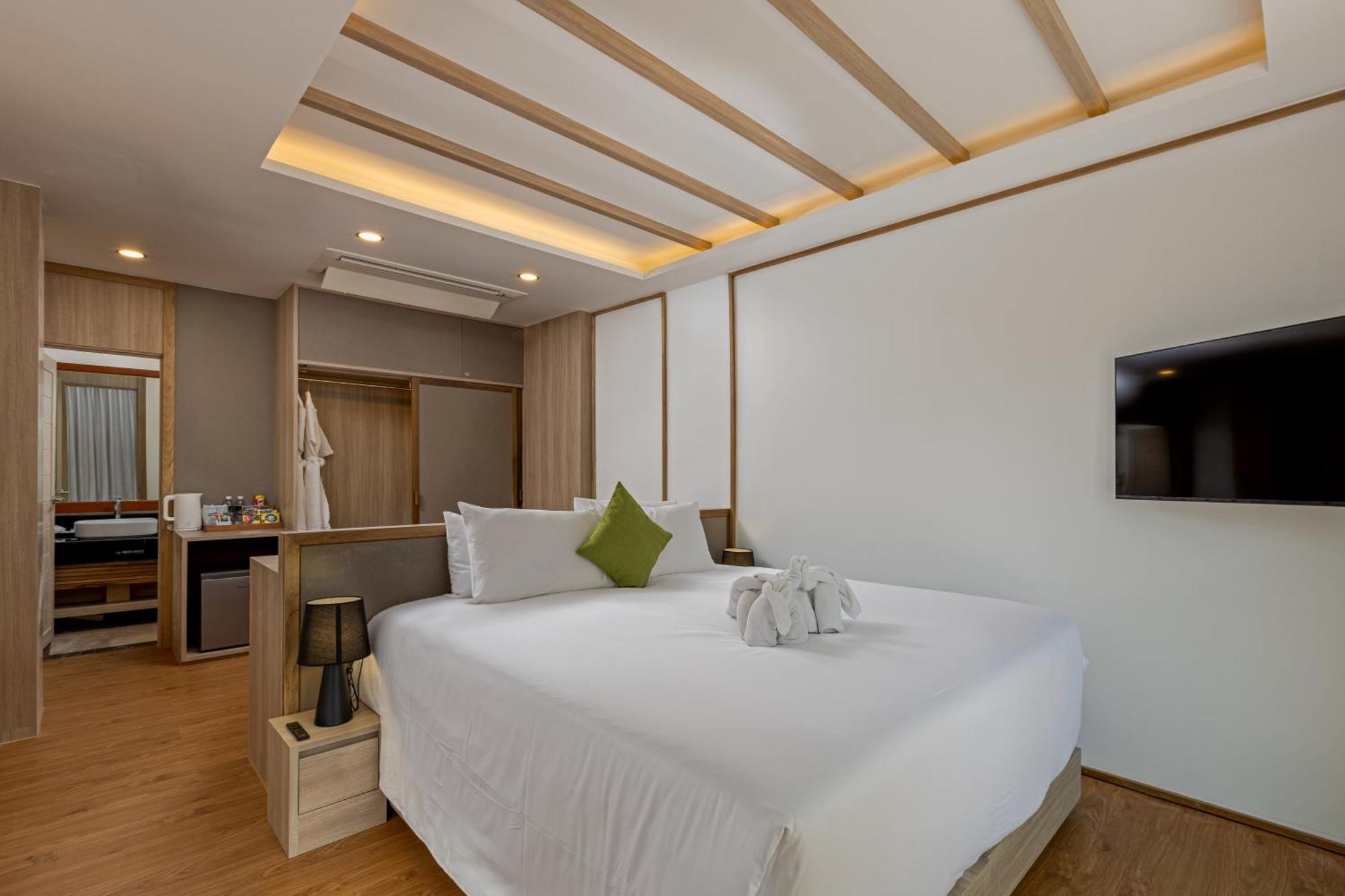 Phunawa Resort Phuket Karon Beach - Sha Plus Kültér fotó